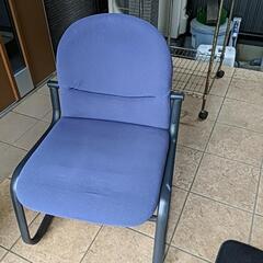 引き取り先決定済　フカフカの椅子　早い者勝ち