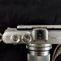 明日お取引限定！！！オリンパスペンPL8 ズームアップレンズ単焦点レンズ付の画像