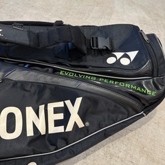 YONEX ラケットバックの画像