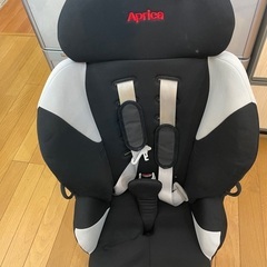 Aprica チャイルドシート