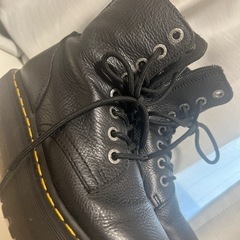 Dr.Martens JADON 8ホールブーツ 厚底⭐︎