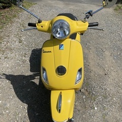 【Vespa】ベスパ　LX125ie イエロー　yellow　USB付