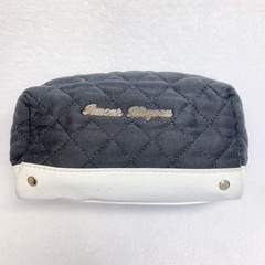 シンプルオシャレポーチ