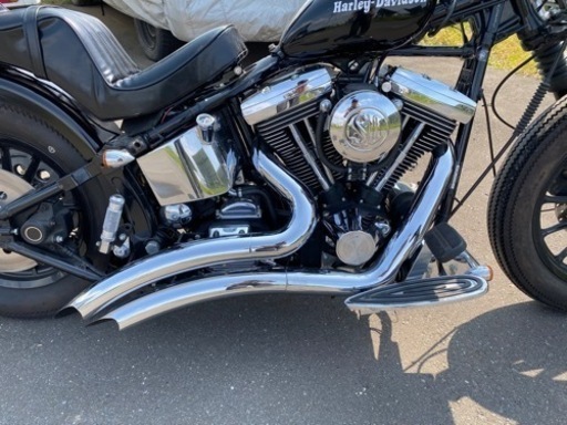 バンスアンドハインズ　マフラー　ソフテイル　美品