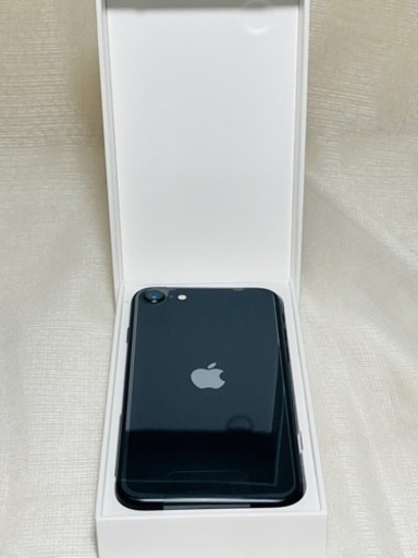 【取引中】iPhone SE (第3世代) 64 GB新品SIMフリー