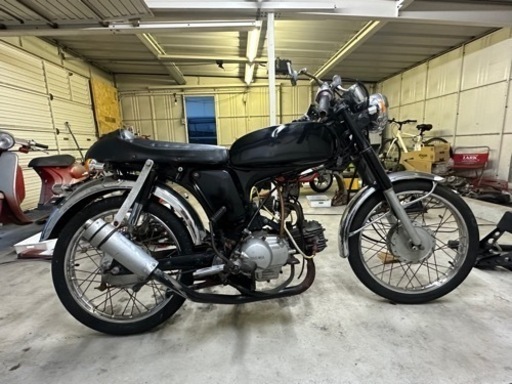 yb-1 FOUR実働希少