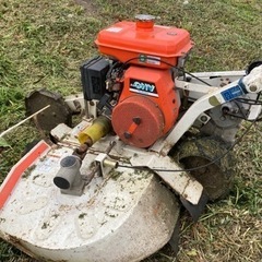 【2日で6000円】草刈機 畦芝刈り機 ウイングモア  - 貸したい