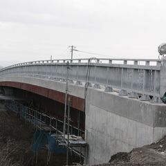 札幌市　鳶工　正社員　未経験者月収25万から　社会保険・厚生年金...