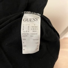 GUESSレディースTシャツSの画像