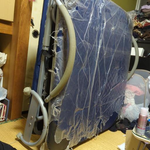 シングル、山折り折りたたみベッド