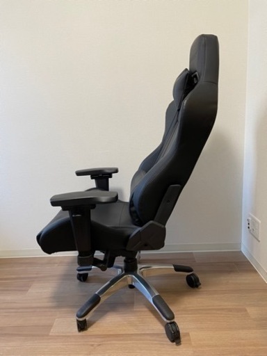 AKRacing ゲーミングチェア Raven Premium