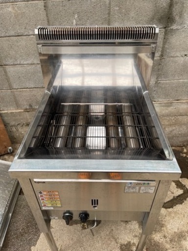 厨房用品、フライヤー