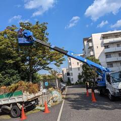 経験不問公共施設や河川や街路や田畑の草刈り剪定作業