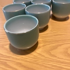 のぞき（刺身醤油皿）とおちょこの画像
