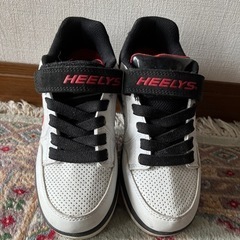 HEELYS(ヒーリーズ) ローラーシューズ　22センチの画像