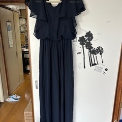 ドレス　Mサイズ