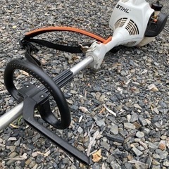スチール草刈り機FS55RC-E中古の画像