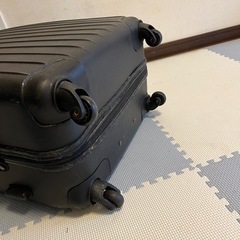 無料で差し上げます★キャリーケース　スーツケースの画像