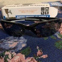 アクティブスポーツサングラス　　未使用　値下げ