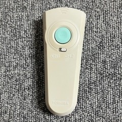 【引き渡し予定者決定】 TOSHIBA 東芝 シーリングライト　6畳　蛍光灯　電球色の画像