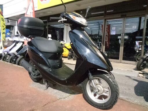 NO.4702　ディオ （ＤＩＯ）　４サイクルエンジン　リヤボックス付き　ブラック　☆彡