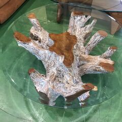 【愛品館八千代店】切株ガラステーブルの画像