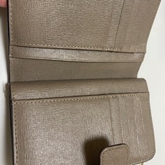 FURLA フルラ　折りたたみ財布　二つ折りの画像