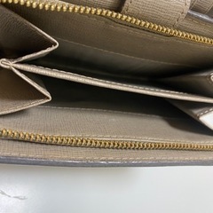 FURLA フルラ　折りたたみ財布　二つ折りの画像