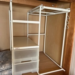 引き出し付き押入れハンガーラック