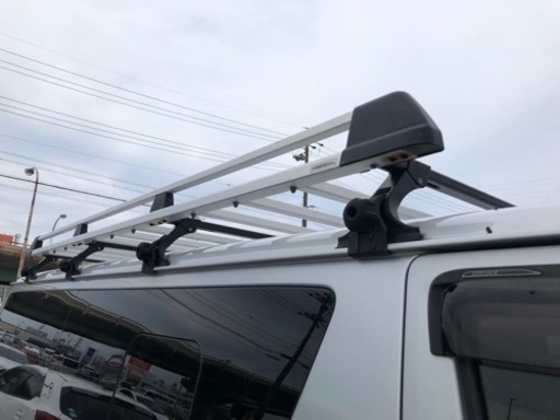 ハイエース　ルーフキャリア　THULE スールー