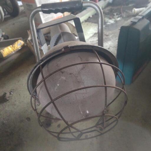 仮設作業灯