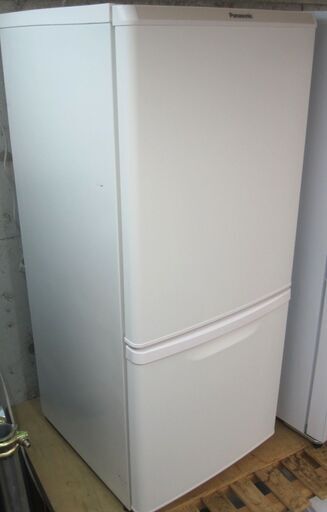 3か月間保証☆配達有り！27000円(税別）パナソニック 2022年製 138L 2ドア 冷蔵庫 ホワイト