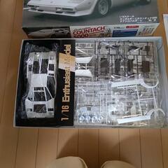 レア！フジミ1/16カウンタックQV未組立の画像