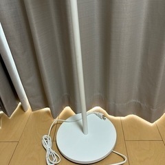 IKEA 間接照明　白の画像
