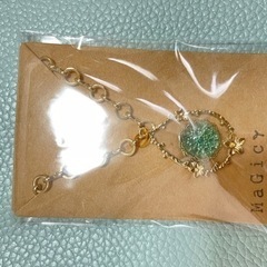 1.ハンドアクセサリーの画像