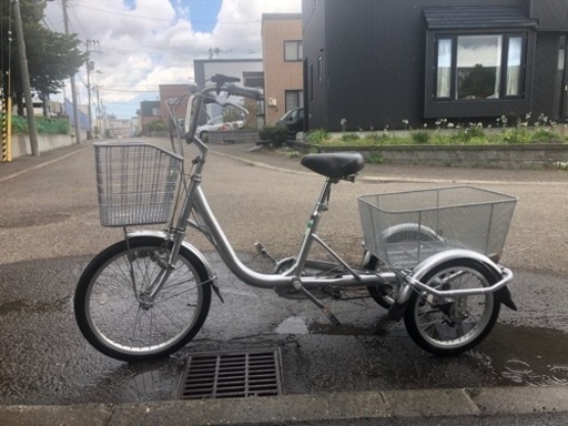 大人用三輪車　美品中古