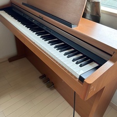ローランド電子ピアノHP103
