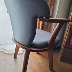 回転椅子ダイニングチェア2脚の画像