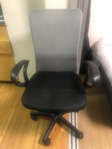 オフィスチェア