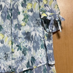 淡い花柄チュニック（M）の画像