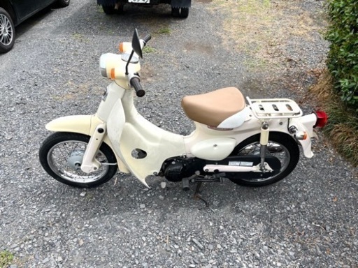 560.  動画あり　ホンダ　リトルカブ　3速　FI  原付　バイク　50cc   車体