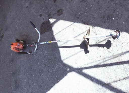 タナカ 草刈り機 TBC-270HS 刈払機 2サイクルエンジン 混合ガソリン 芝