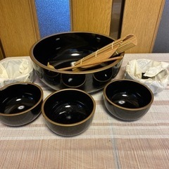 釜揚げうどん、冷やしうどん器　漆塗り