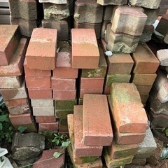中古レンガ　無料で差し上げます（決まりました）の画像