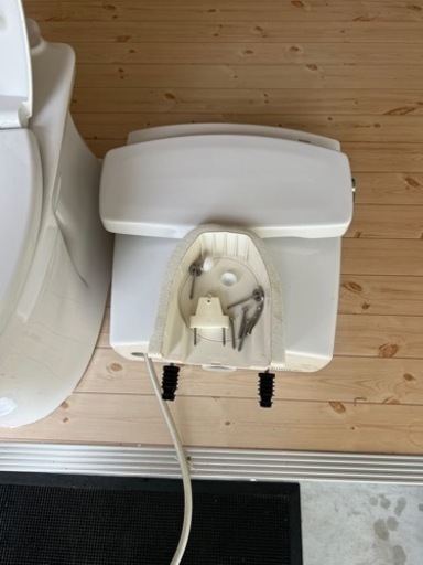 トイレ本体、タンク付き
