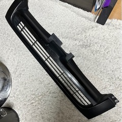 ハイエース200系1型2型用 フロントグリル(黒)