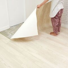 フロアーカーペットを貼るお手伝い