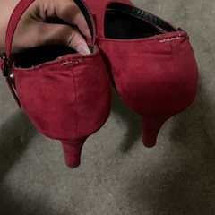 ピンヒール 赤の画像