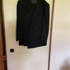 礼服と背広