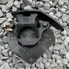 gn125 ブレーキ　フロントキャリパーの画像